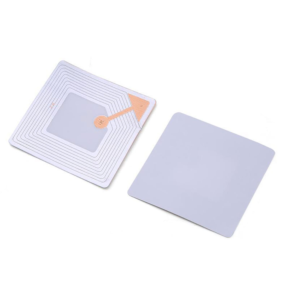 Ce sunt etichetele EAS și de ce sunt esențiale pentru securitatea modernă a retailului?